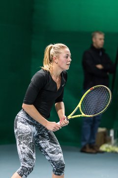 Training 96 - Carinas Autogrammstunde
